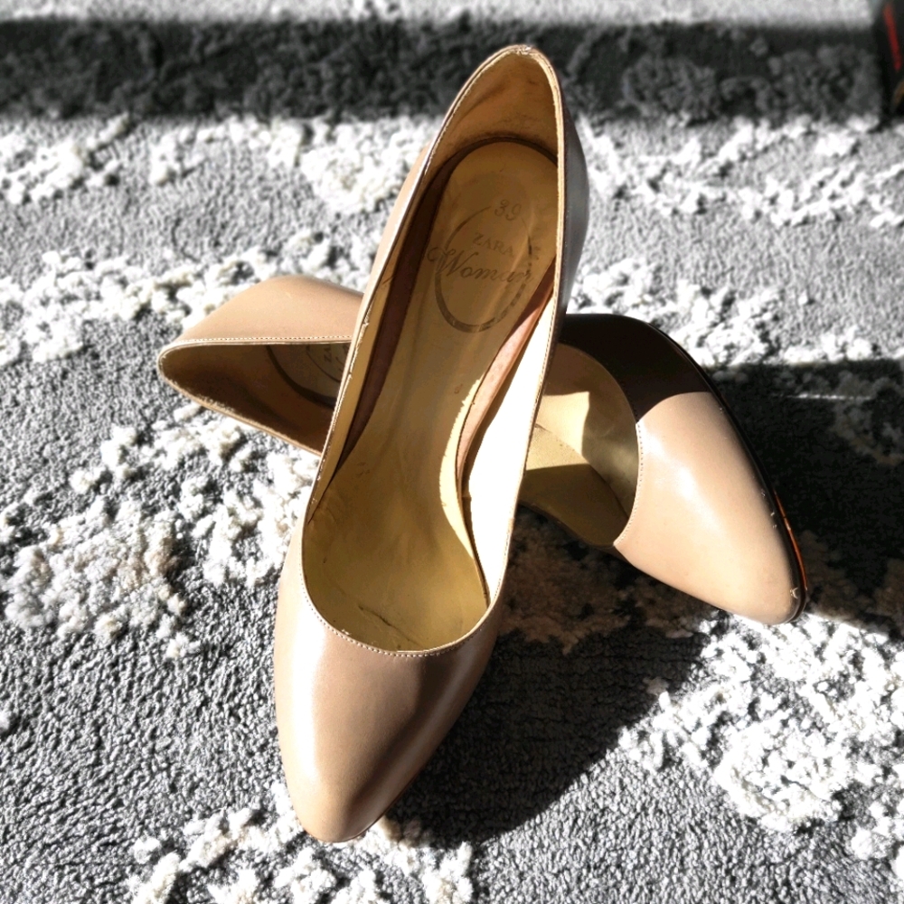Spain leather heel